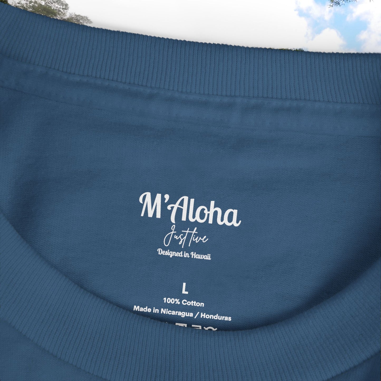 M'Aloha brown Earth Unisex-T-Shirt