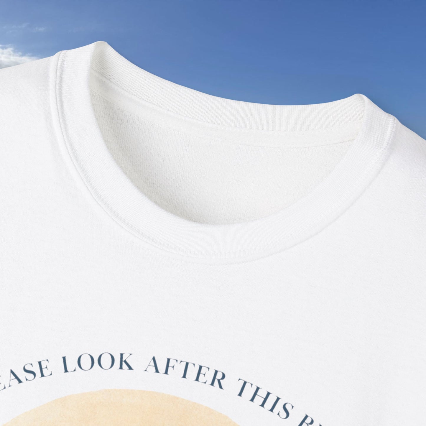 Trying to surf  - Unisex Tee