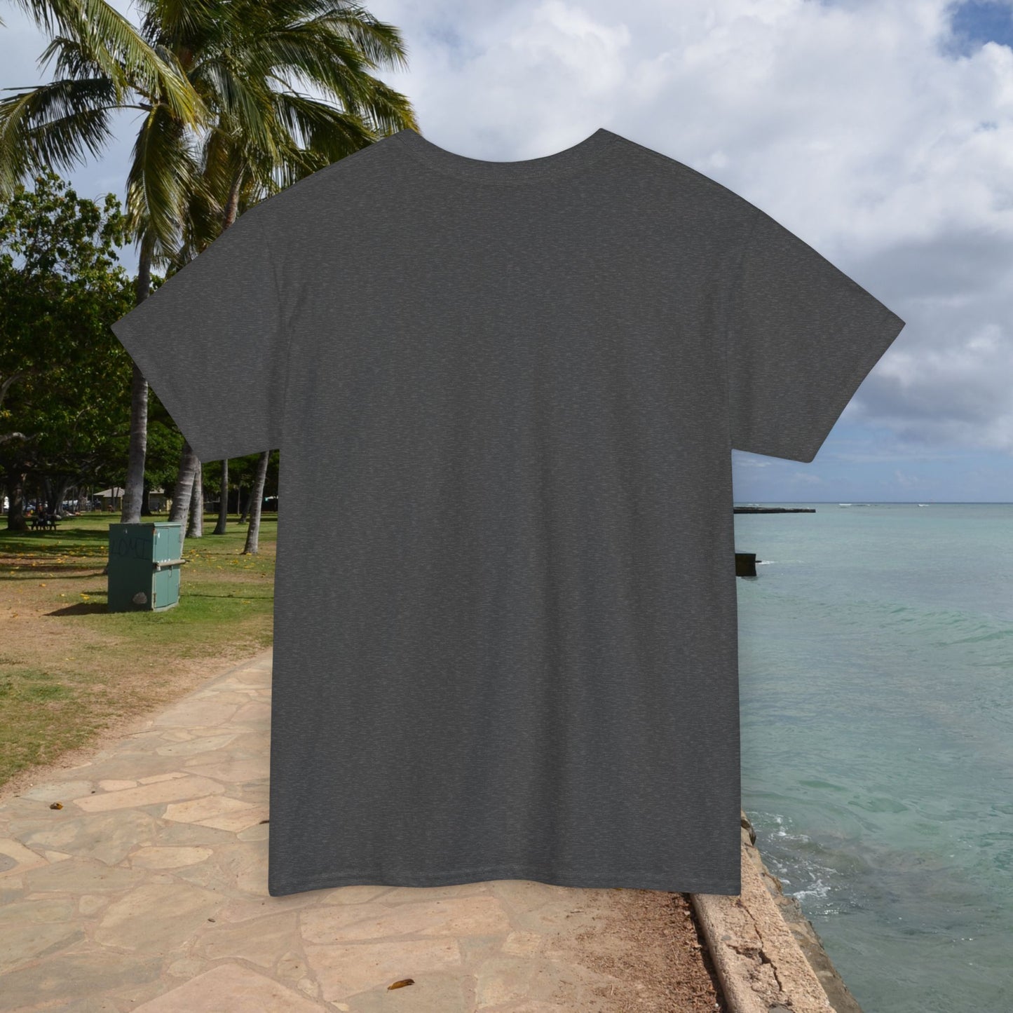 M'Aloha Earth - Shark Men's T-Shirt