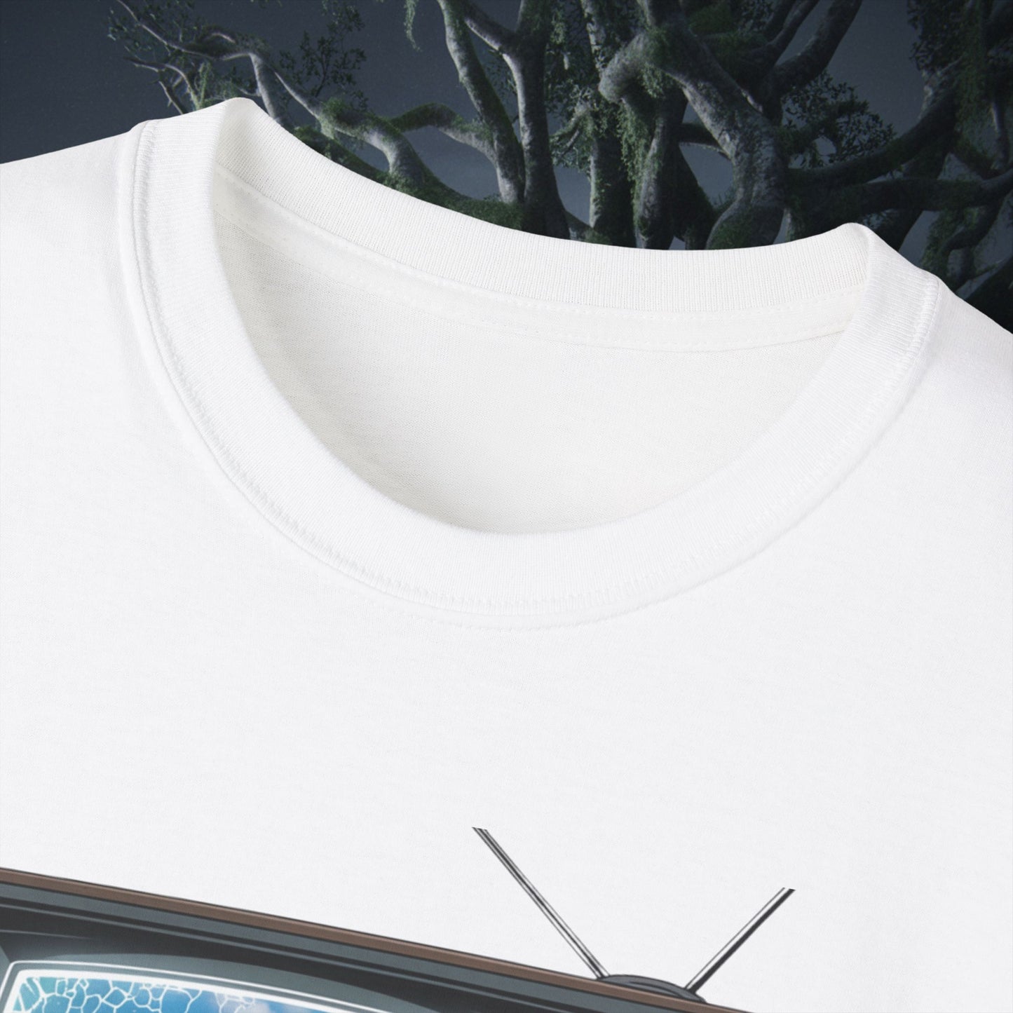 The Call of Oahu Tee