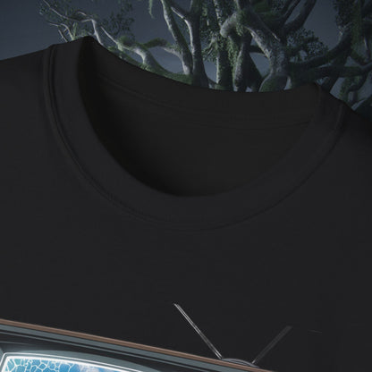 The Call of Oahu Tee