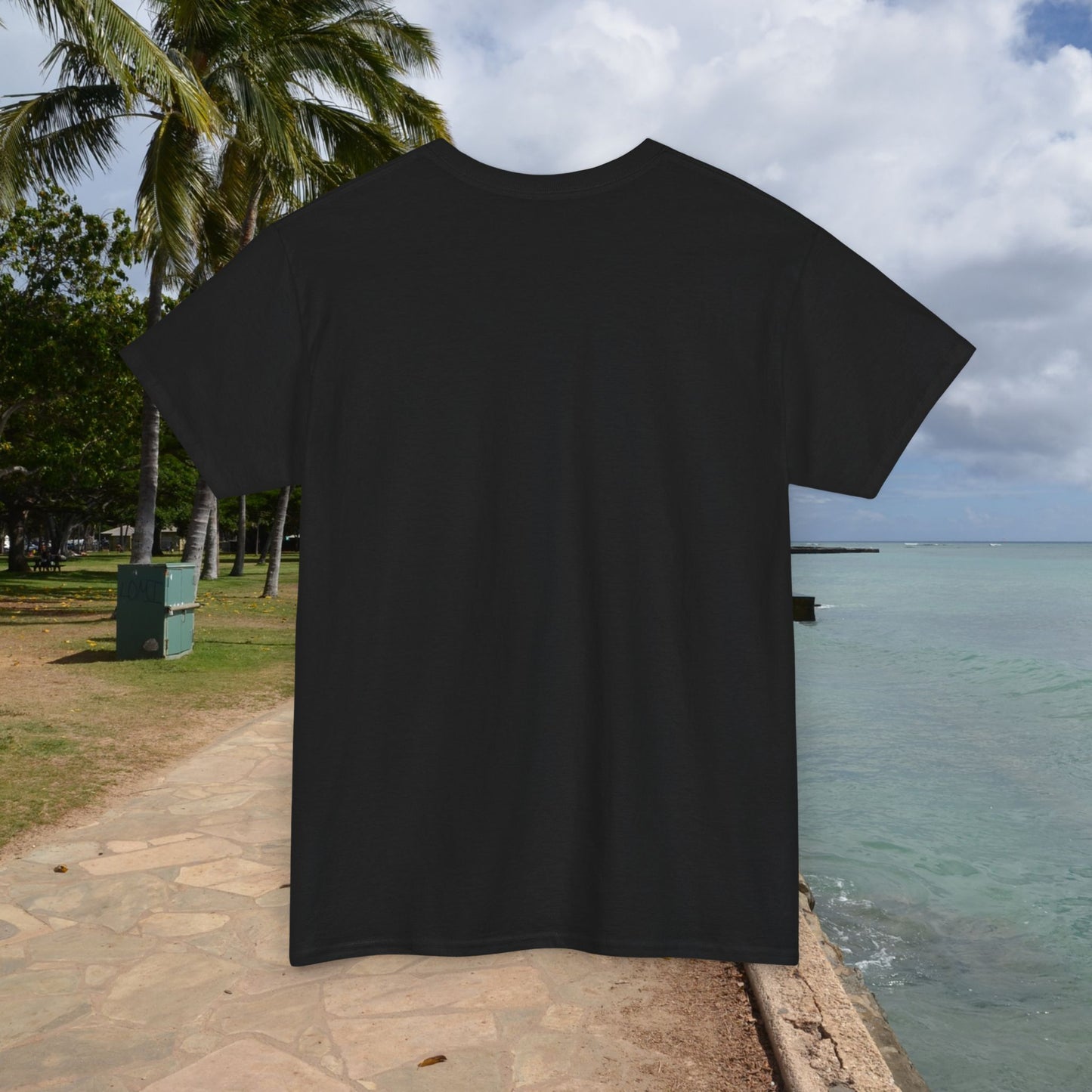 Shaka - Unisex T-Shirt