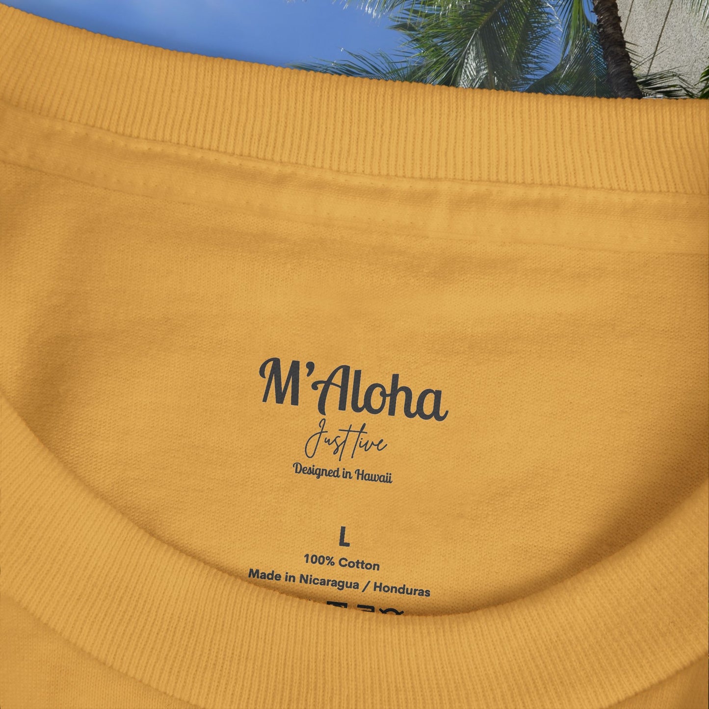 M'Aloha blue Earth Unisex-T-Shirt