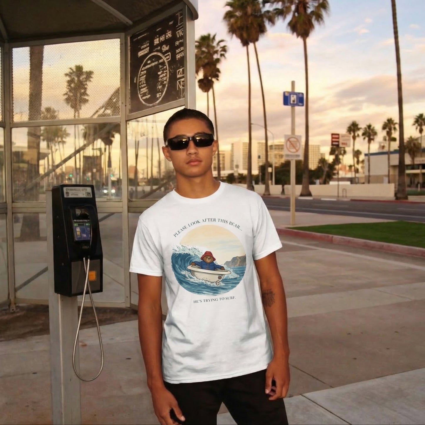 Trying to surf  - Unisex Tee